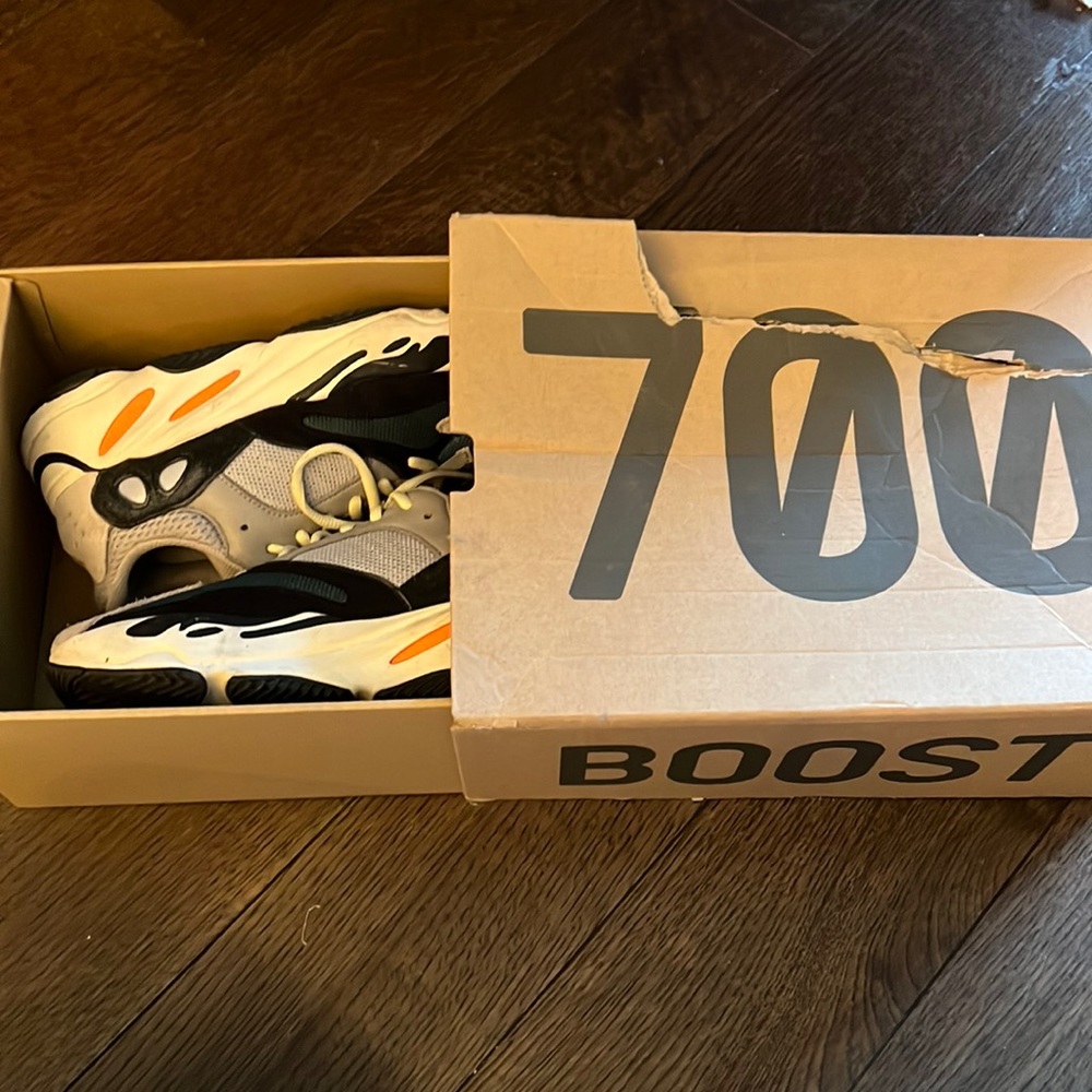 Yeezy Adidas waverunners, 7